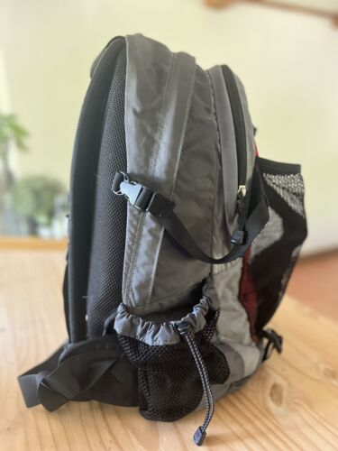 the north face recon Red, Gray & Black backpack (See Pics For Details) - Picture 2 of 8