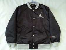 NIKE AIR JORDAN SATIN JACKET IN SIZE YOUTH M