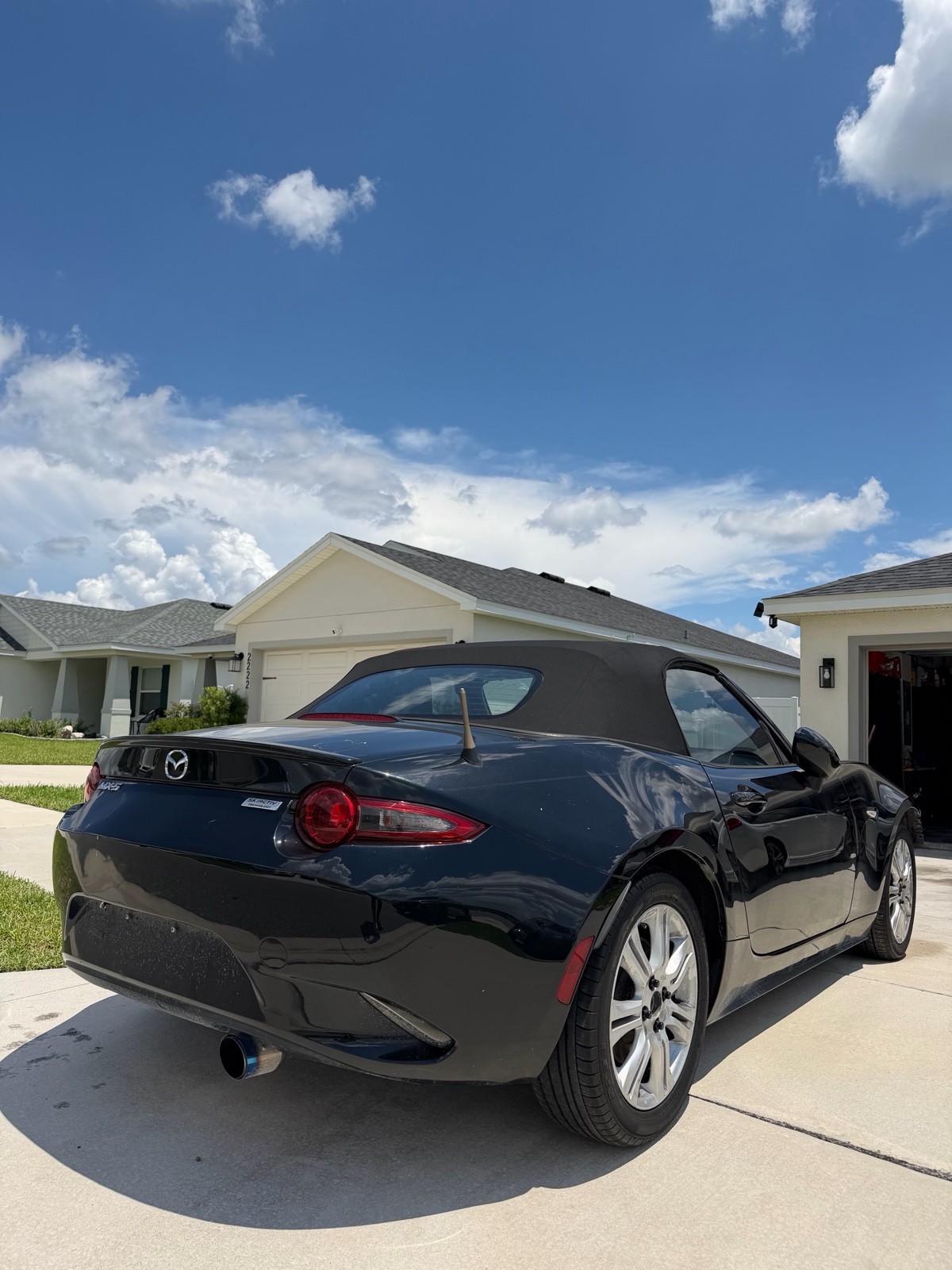 2017 Mazda MX-5 Miata Sport