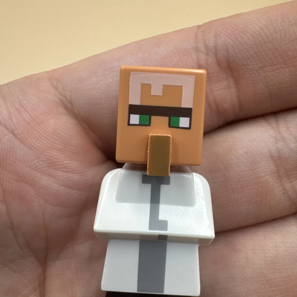 Lego Minecraft: Villager (Librarian) Minifigure From 21128 The Village - Image 2 of 4