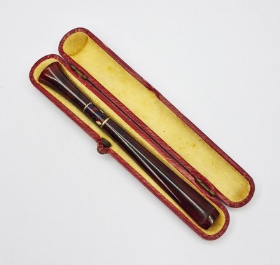 ART DECO ZIGARETTENETUI KUNSTSTOFF / KIRSCHE BERNSTEIN um 1925