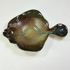 Signed Rosalie Nadeau Fish Art Pottery Sand Dab Flounder Dish Bowl 11." Cape Cod