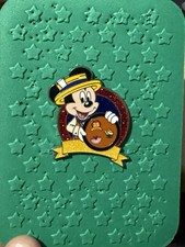 Mickey Mouse 25th Anniversary of Pin Trading Limited Edition Disney Pin