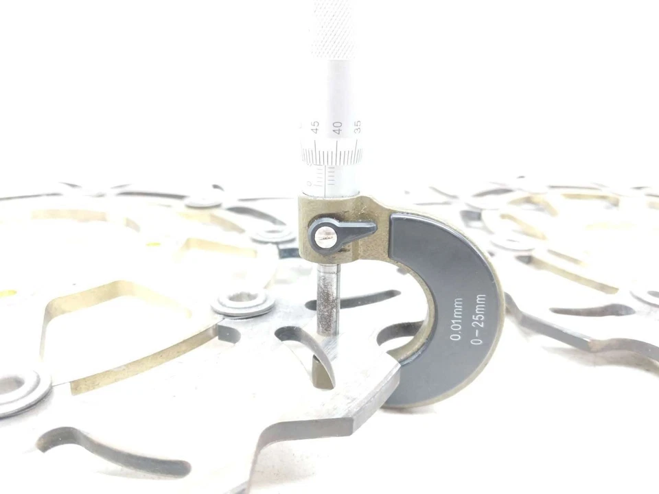 Rotores de freno de disco de rueda delantera INV 09 HONDA CBR 600 RR Foto 4 de 4