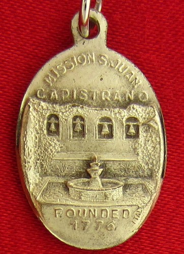 SAN JUAN CAPISTRANO Medal Religious Catholic Silvertone MISSION Medal ITALY