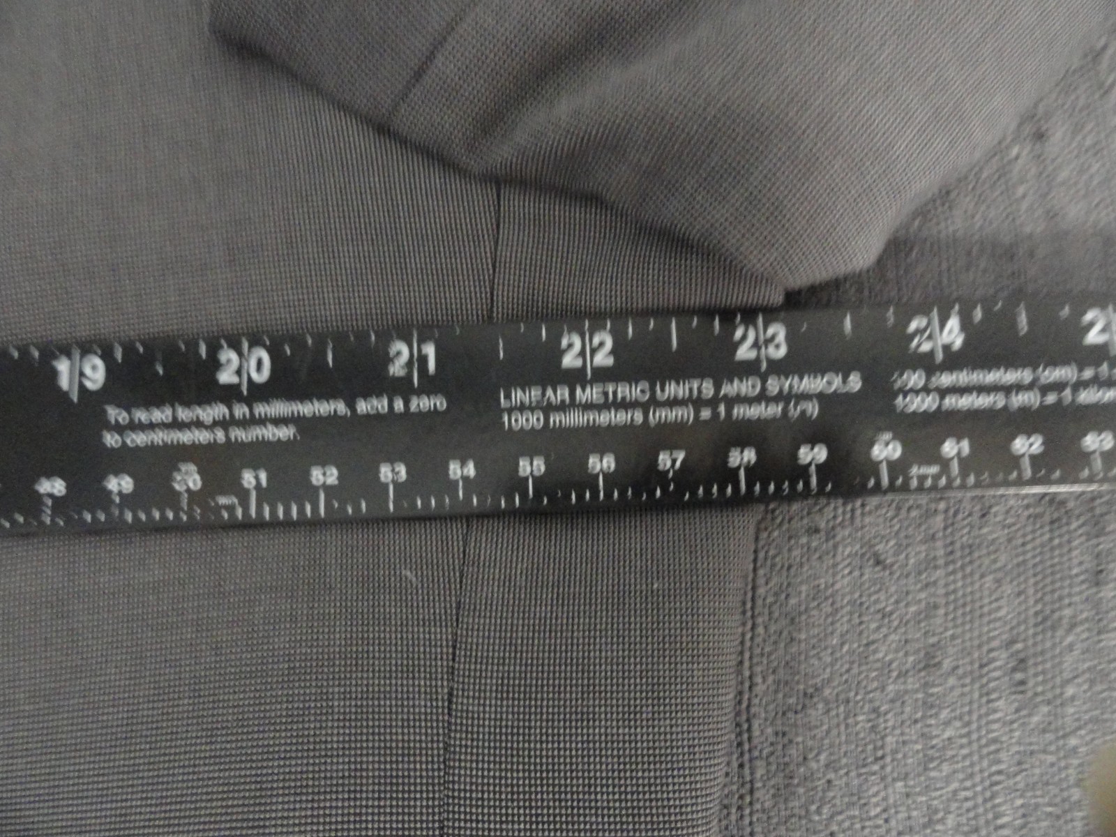 2 BUTTON DESIGNER EUC NORDSTROM RACK POLY BLEND T… - image 13