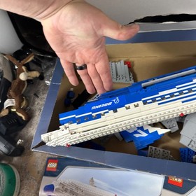 LEGO Advanced Models 10177 Boeing 787 Dreamliner w Box Instructions Not Complete