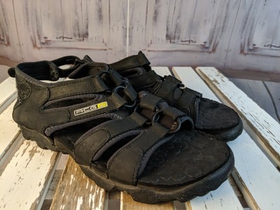 strappy nike sandals