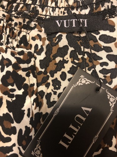 Vutti Women’s Leopard Print Notch Neck Top Size S NWT - Picture 8 of 9