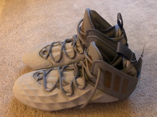 adidas Freak Lax Mid MEN’S SIZE 7 NWTS Cleats
