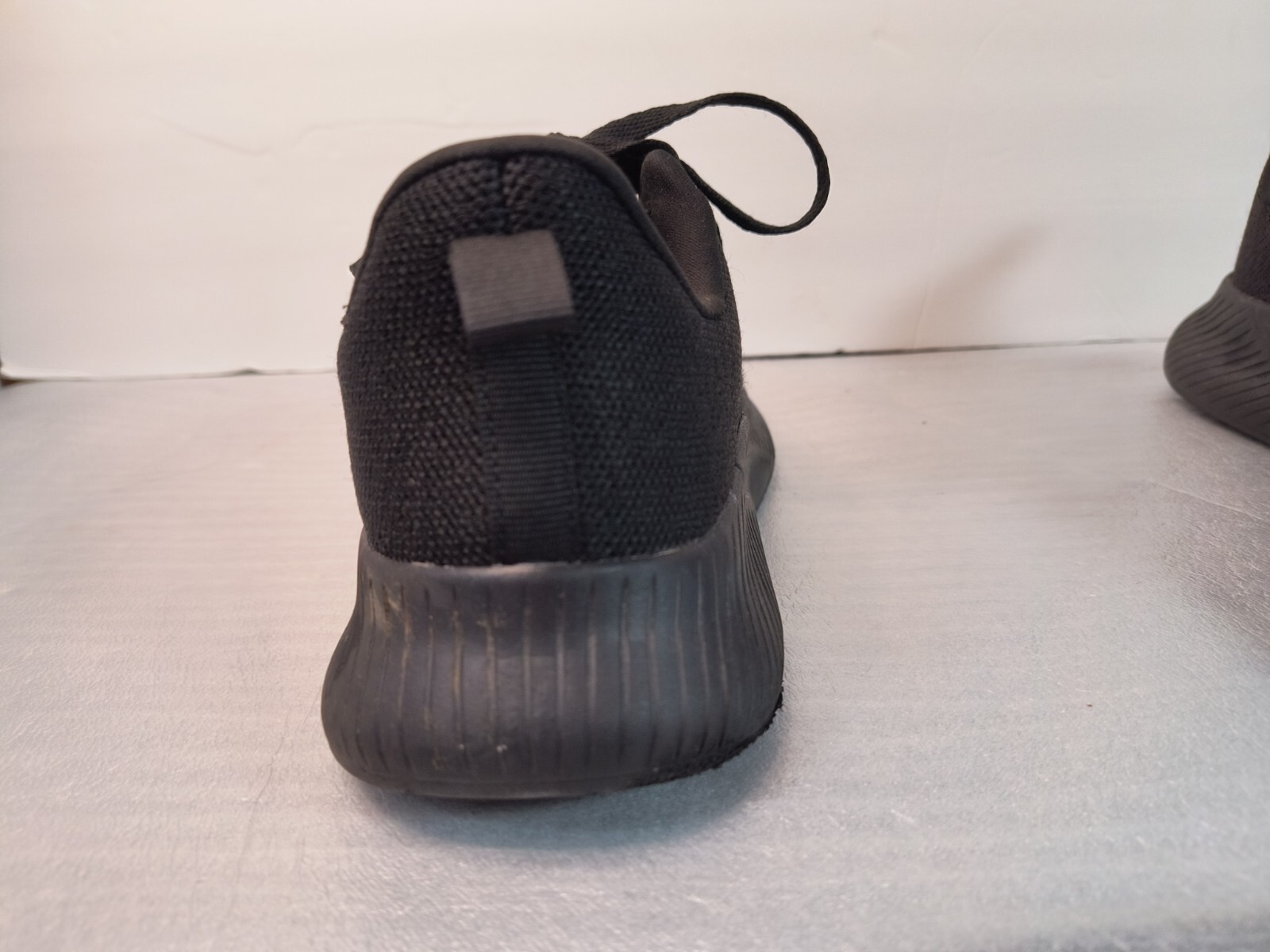 SAOLA Sneakers Athletic Works da uomo taglia 8W nere core jogger stringate a rete