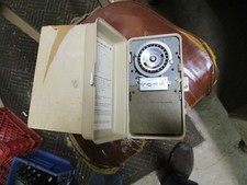 NOS Tork Model 1003 24 Hour Timer 120V Motor 240V 40 Amp Switch Cap. USA