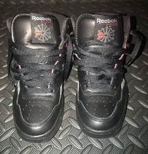 BOY'S REEBOK CLASSIC FV8499 BLACK/CDGRY5/PRIRED SHOES SIZE 4