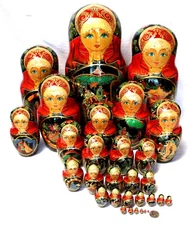 Vintage 30-Pieces Russian Nesting Doll (matrioshka) Hand Painted Signed #164