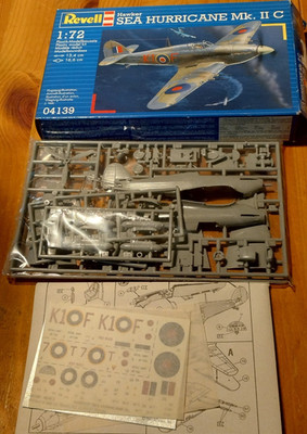 Revell 04139 Hawker Sea Hurricane Mk. II C / 1.72/ Ungebaut