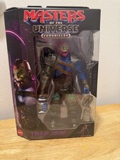 MOTU 2026 Masters of The Universe Chronicles Deluxe Edition TRAP JAW Figure
