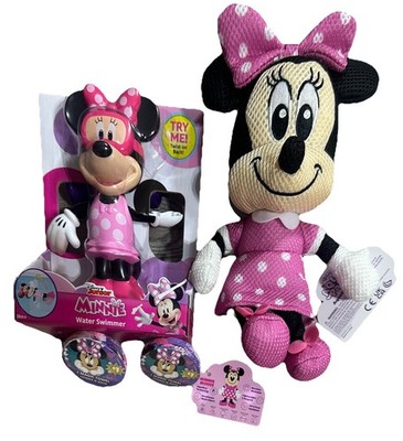 Minnie Mouse Aqua Pal, Swimmer & 2 Minnie Magic Towels That Expand In Water.