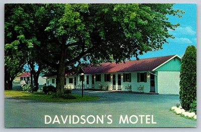 Watertown NY Davidson Motel Route 3 Adirondack Mountains Vintage Postcard