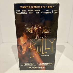 希少！Larry Clark BULLY パンフレット+三種チラシセット Bully a film by Larry Clark（Acceptable）