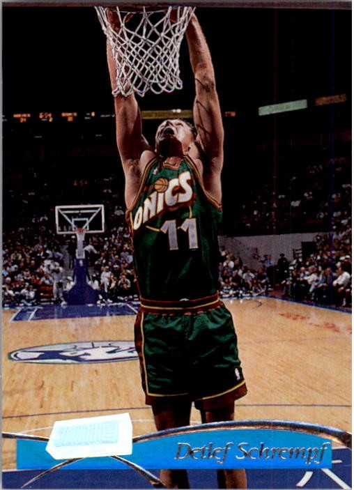1997-98 Stadium Club #175 Detlef Schrempf - BSK
