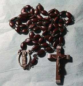 SHRINE OF ST JUDE DOMINICAN FATHERS CHICAGO SEED ROSARY ITALY