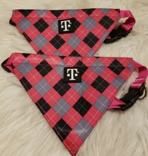 2 NEW T-MOBILE DOG BANDANA COLLAR LARGE ACCESSORIES PINK AND BLACK ADJUSTABLE