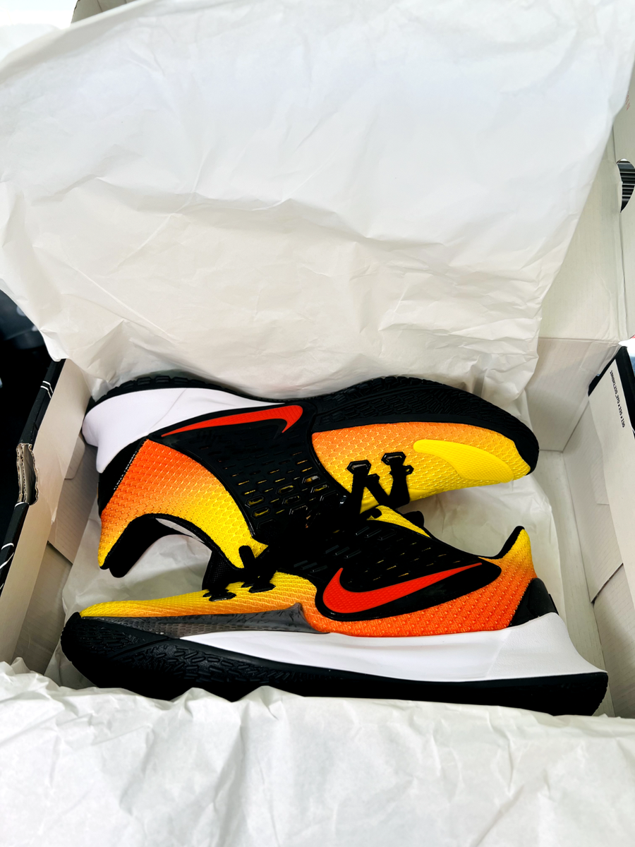 シューズ(男性用) Kyrie low2 sunset DETAILED LOOK: Kyrie 2 Low 'Sunset' |SHIEKH - YouTube