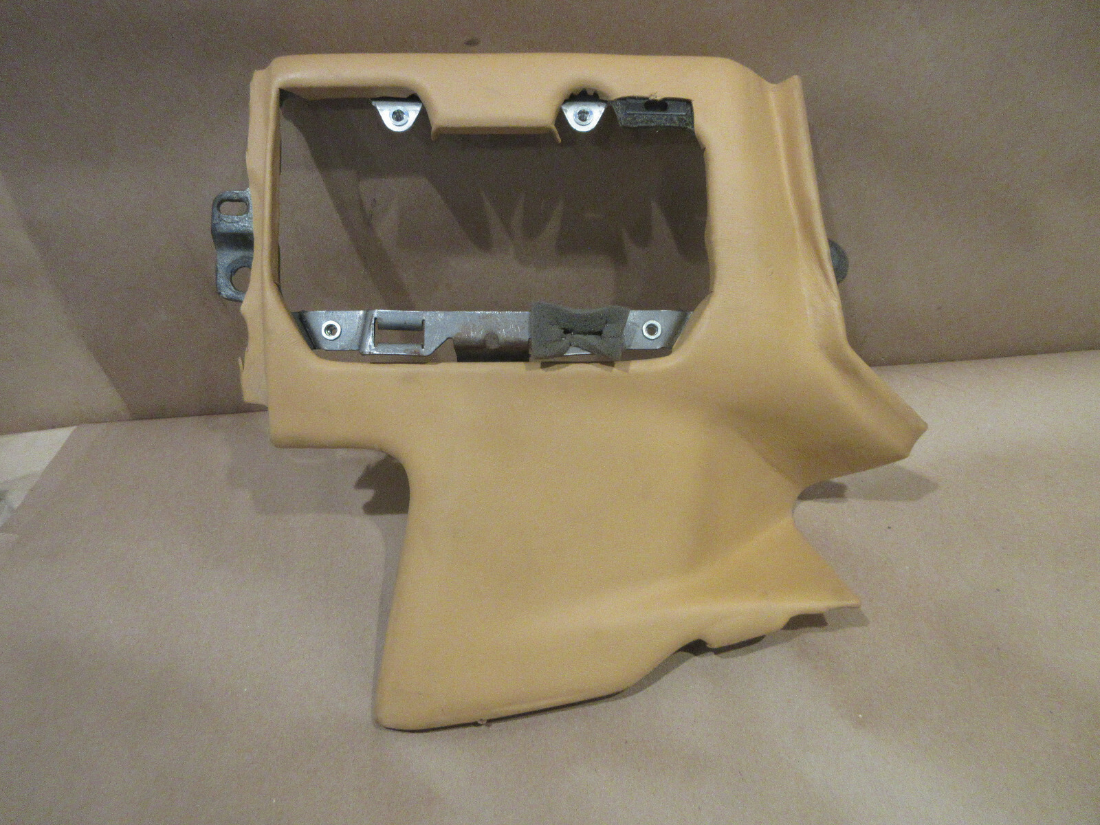Ferrari 458 Italia - RH Interior Rear Quarter Panel - P/N 83099100