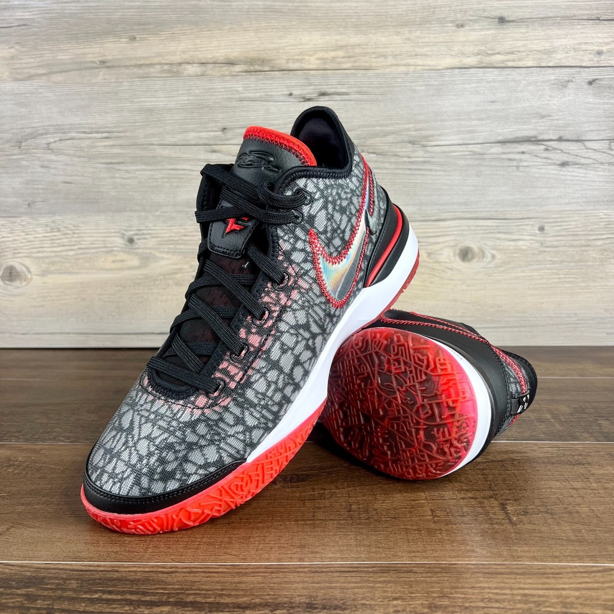 Nike Zoom LeBron NXXT Gen Bred Mens Size 11 White Black Red DR8784