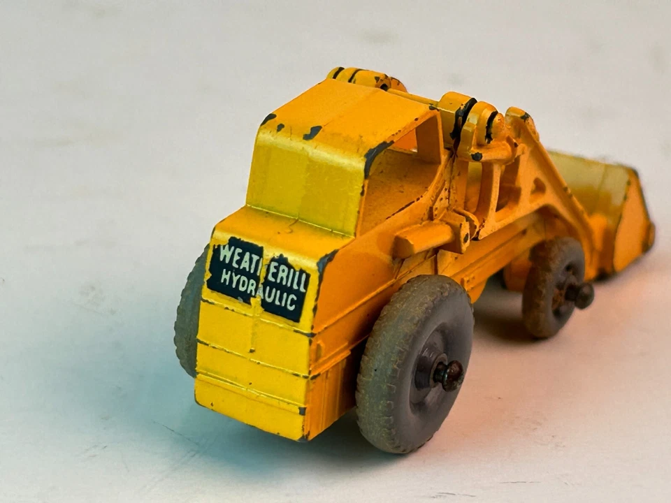 Matchbox Gray Wheel No. 24 Weatherhill Excavator, Metal and Plastic Wheel - Image 4 of 4