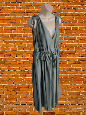 Brandneu mit Etikett H&M SALBEIGRÜNES KLEID MEDIUM LYOCELL DAMEN TRÄGER LANG RARA UVP 69,99 £