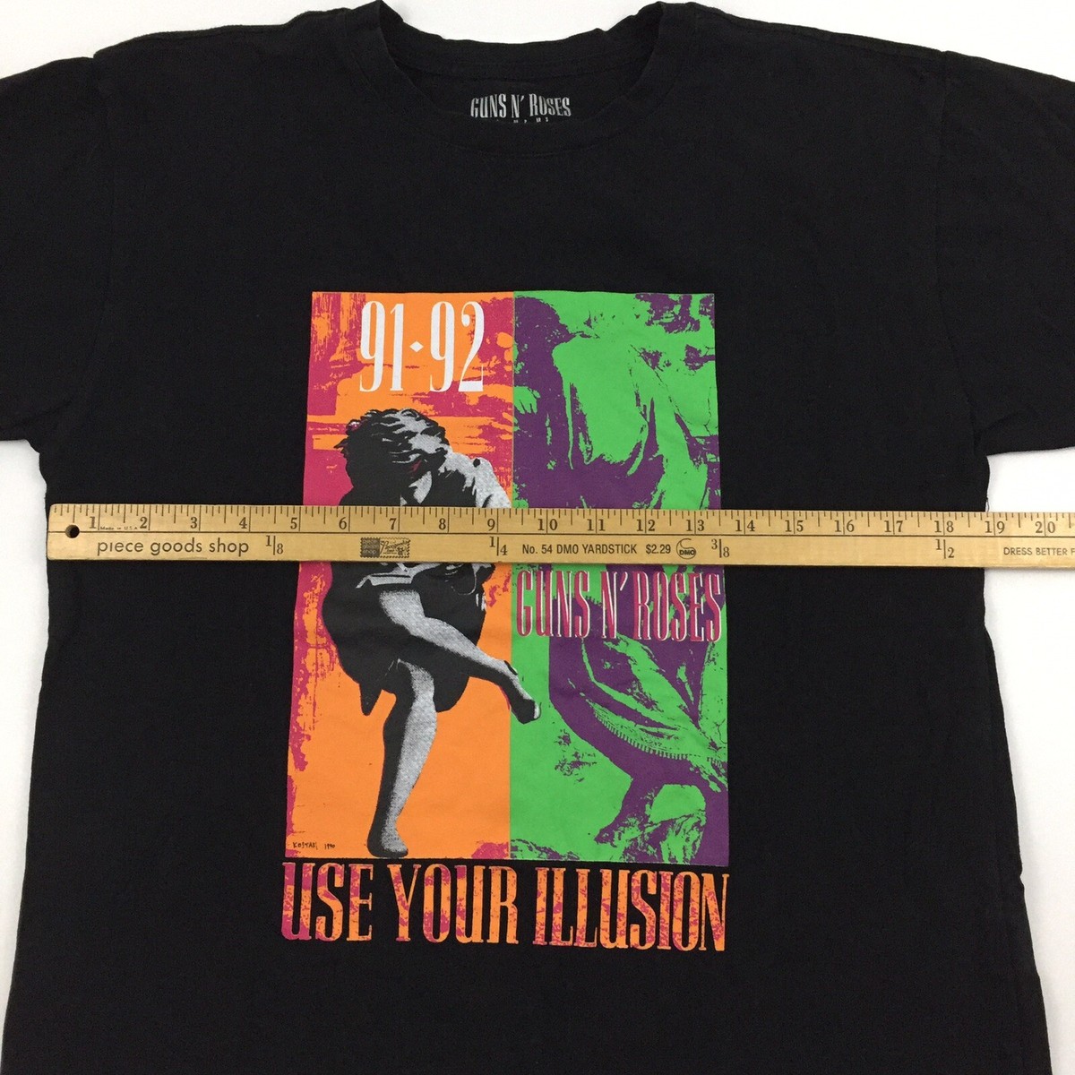 Guns N Roses Use Your Illusion Juniors T-Shirt 2-Sided Tour