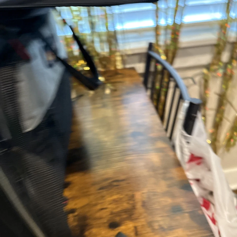 Pelican PCS155 Camera / Video / AV / Lens Backpack Soft Case Shoulder Bag - Image 4 of 4