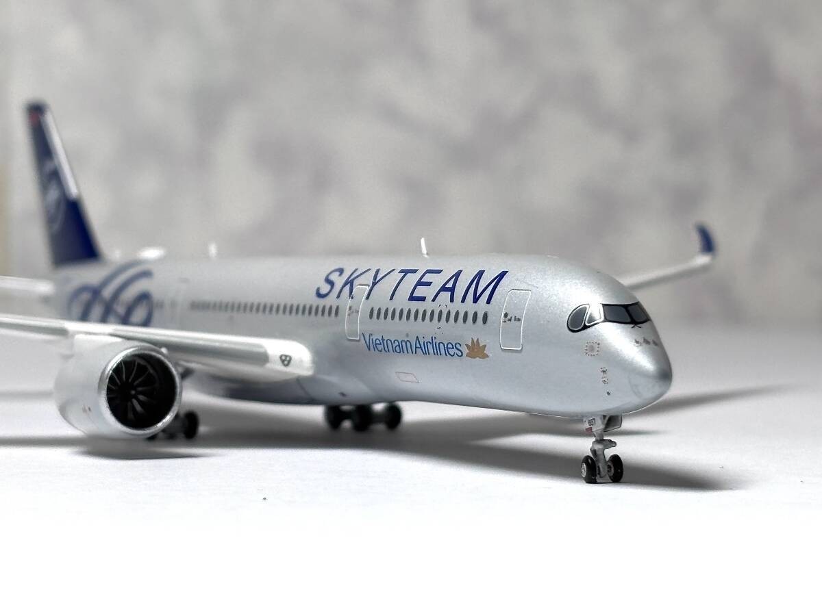 1/400 Gemini Jets A350-900 Vietnam Airlines Sky Team 975005 | eBay