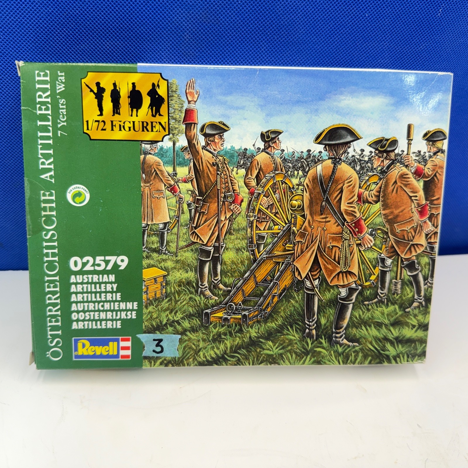 Revell Mini 1:72 AUSTRIAN ARTILLERY R2579 COMPLETE FIGURES (3)