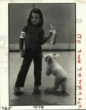 1981 Press Photo Angela Allday with her dog during Special Dog Show in Chalmette