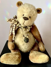 20” MOHAIR ARTIST TEDDY ‘NEED FUL’ BY JACKIE MELERSKI OF GILMUR RUDLEY 2004