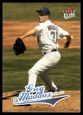 Greg Maddux 2004 Ultra #228 Chicago Cubs FREE SHIPPING AutographDen