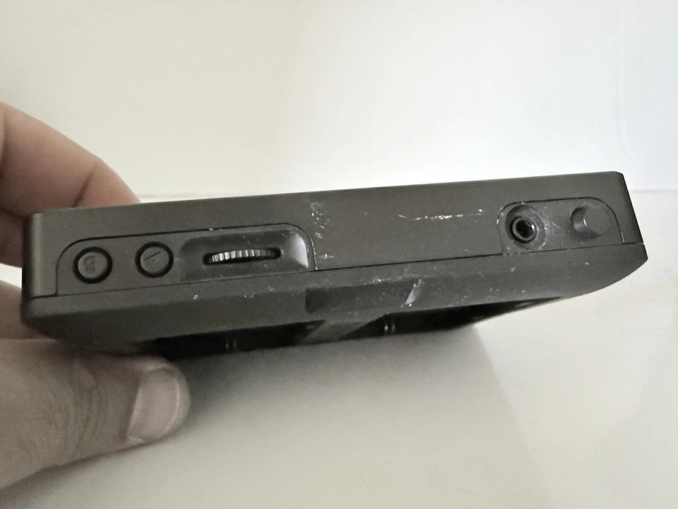 SmallHD DP4 4.3" Monitor Only - Image 3 of 4