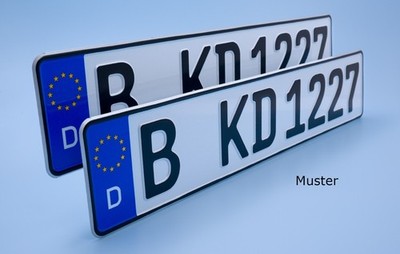 2 personalisierte Schilder aus Aluminium mit Wunschprägung Format ca. 52 × 11 cm