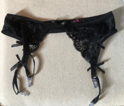 Sehr sexy Strumpfhalter, Col. Schwarz Marke Avid Love Made in China Größe M/L