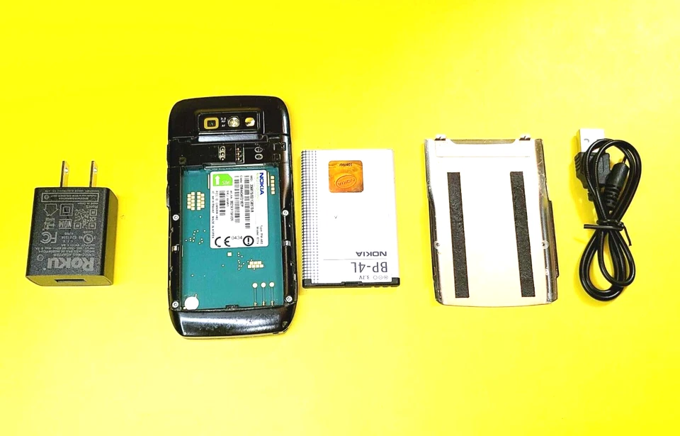 BLACK NOKIA E71X (RM-462) AT&T QWERTY CELL PHONE 2.36" 2G 3G 3.15 MP 110 MB WIFI - Image 4 of 4