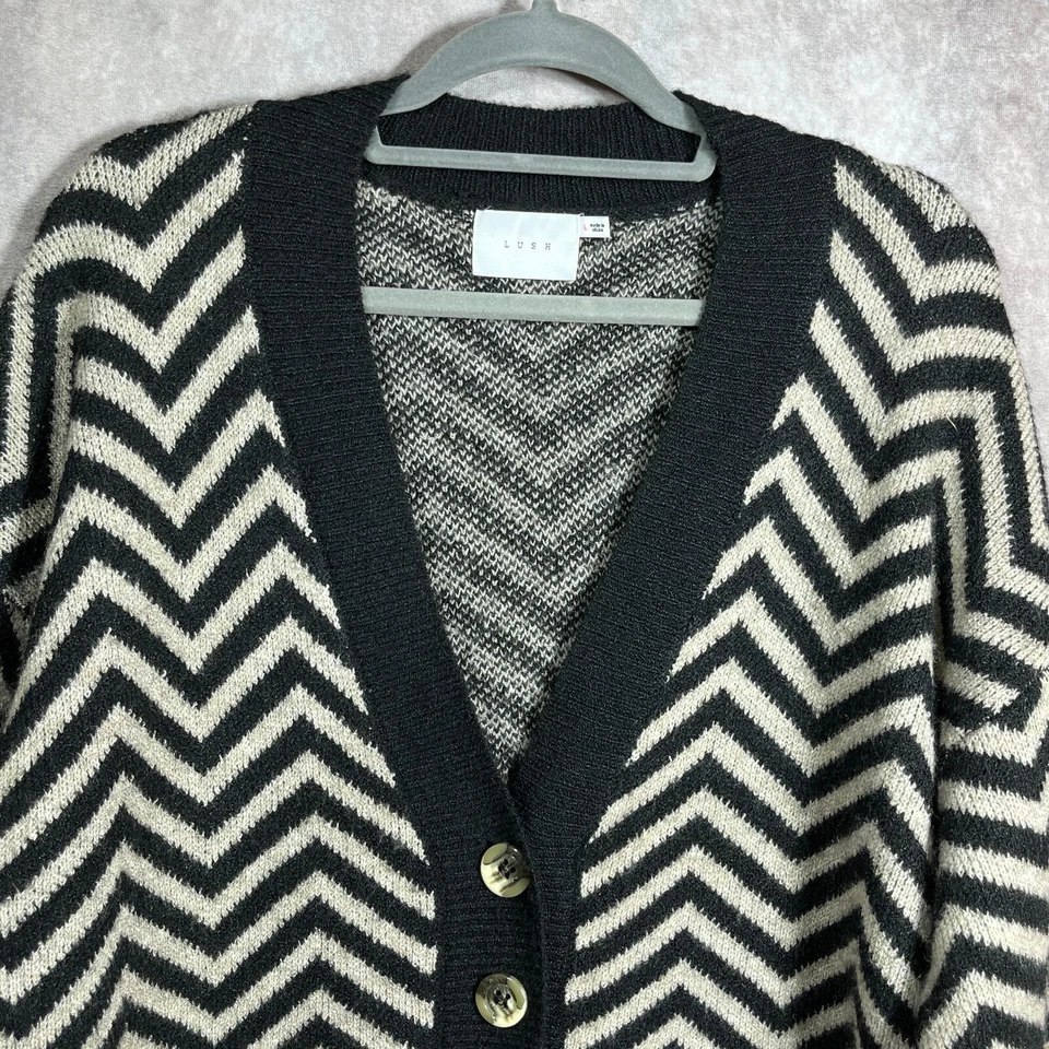 LUSH Cardigan Sweater Womens Large Black Oatmeal Chevron Knit Button Front - Image 2 of 4