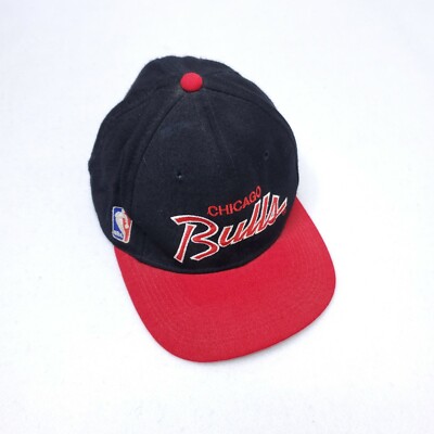 VTG 90s Sports Specialties Chicago Bulls 2-Tone Script Fitted Hat 