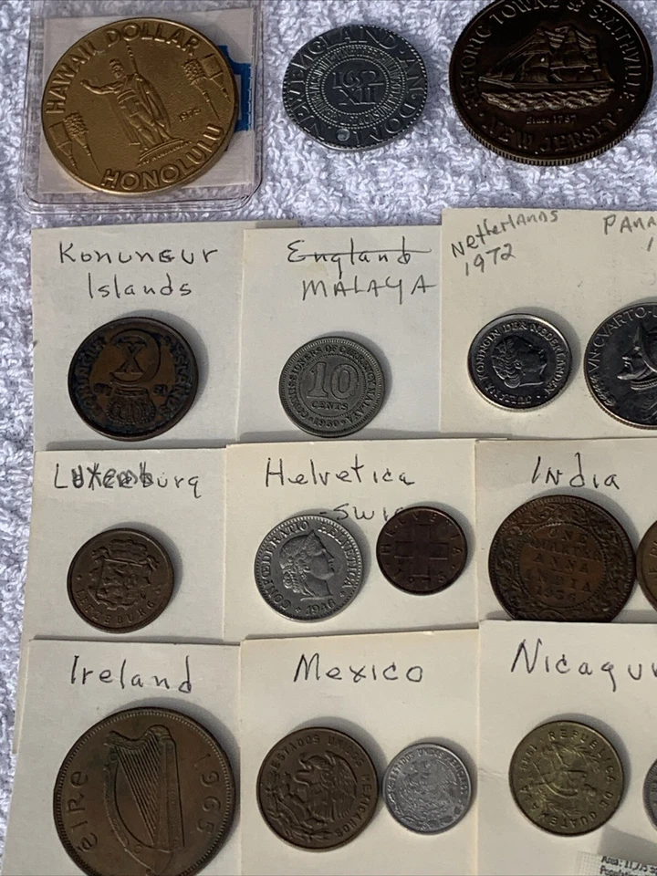 Lot of Various World Coins, Collectable Tokens, Medals, and Medallions - Image 2 of 4