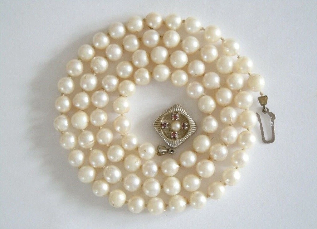 Old Pearl Necklace Chain With 835 Silver Closure Bead Rubies