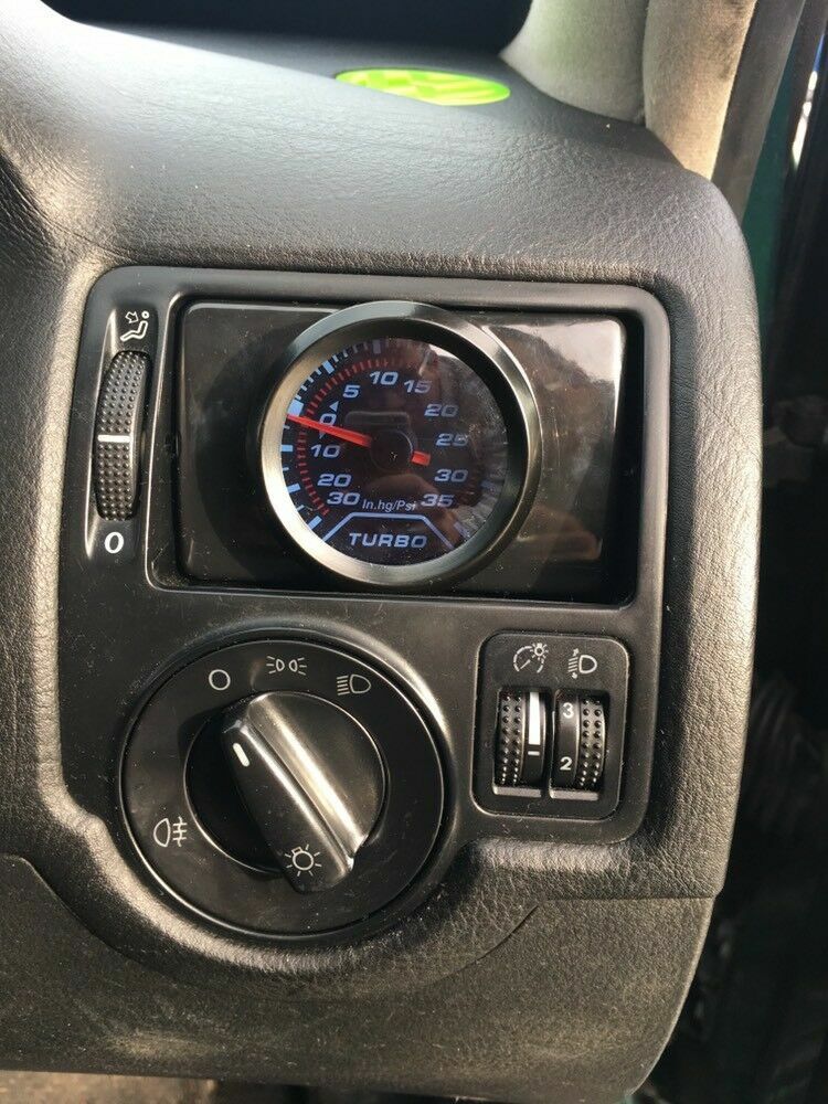 VW Golf /Bora mk4 Air Vent Gauge Pod adapter Gloss black ABS