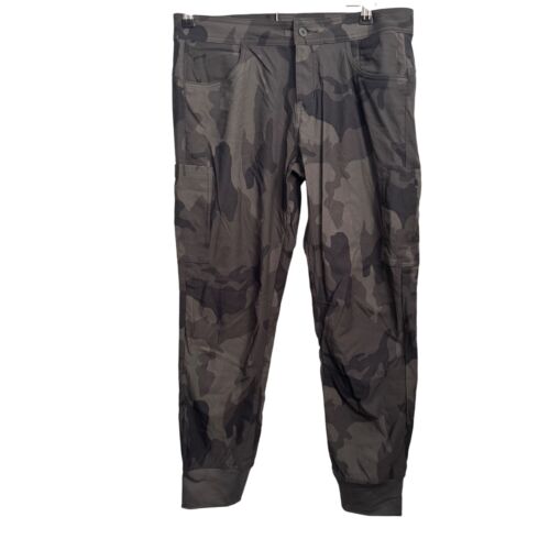 Prana Womens Camouflage Cargo Pants Size 8 Standard Fit Lightweight Outdoor.NWT