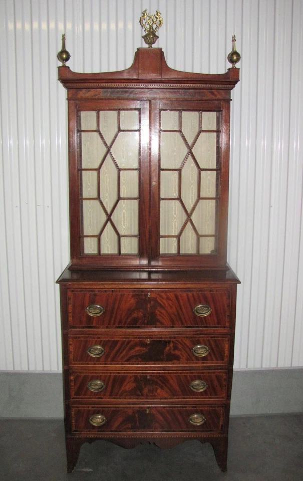 Librería antigua secretaria federal americana de caoba alrededor de 1790 Foto 2 de 4