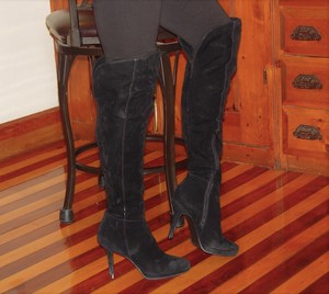 boots with cuff over heel